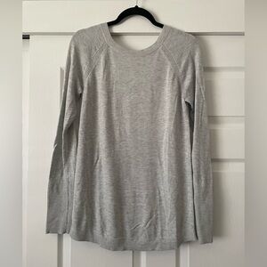 lululemon light gray Sweater Size 10